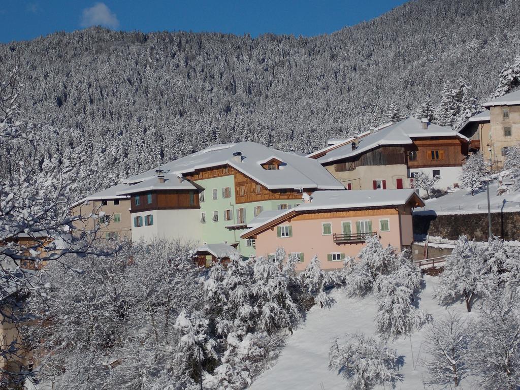 Casa Streberi Διαμέρισμα Castelfondo Δωμάτιο φωτογραφία
