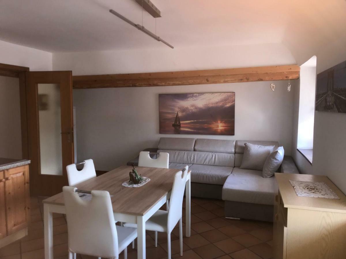 Casa Streberi Διαμέρισμα Castelfondo Εξωτερικό φωτογραφία