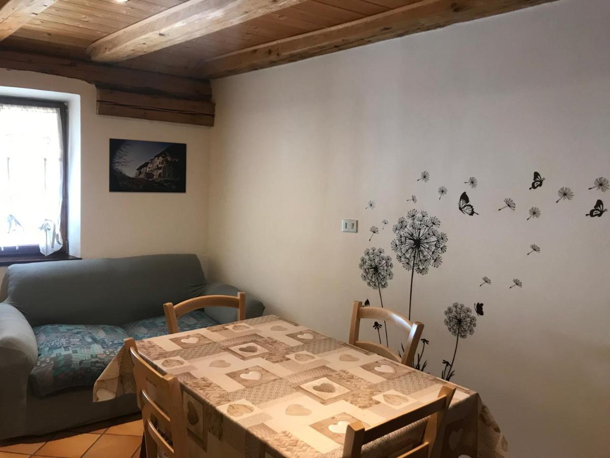 Casa Streberi Διαμέρισμα Castelfondo Εξωτερικό φωτογραφία
